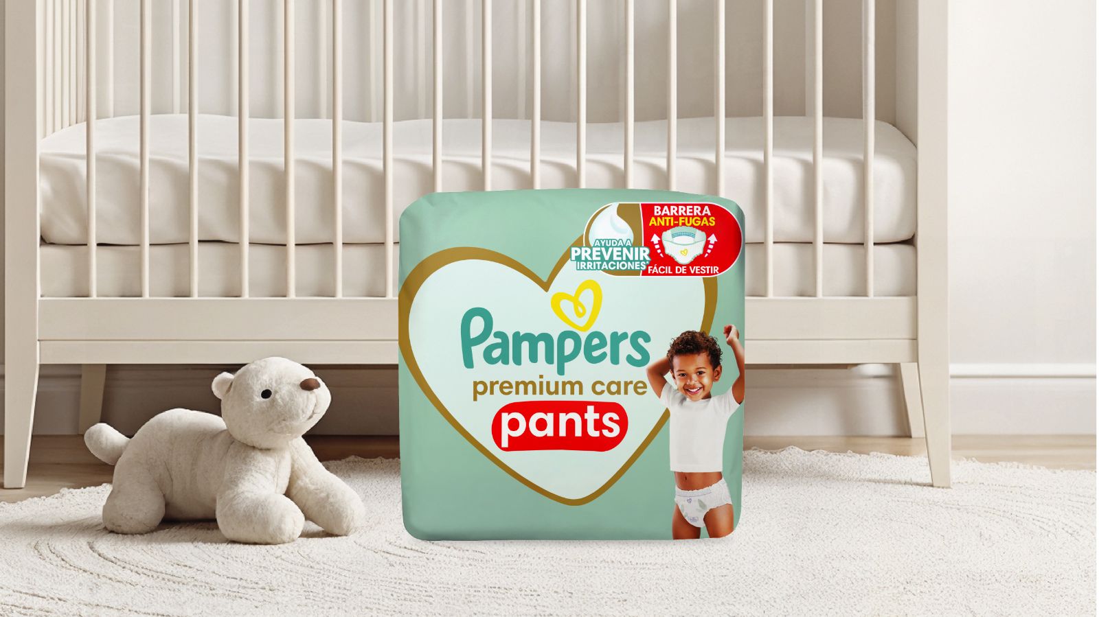 PAMPERS PANTS PREMIUM CARE Lifestyle