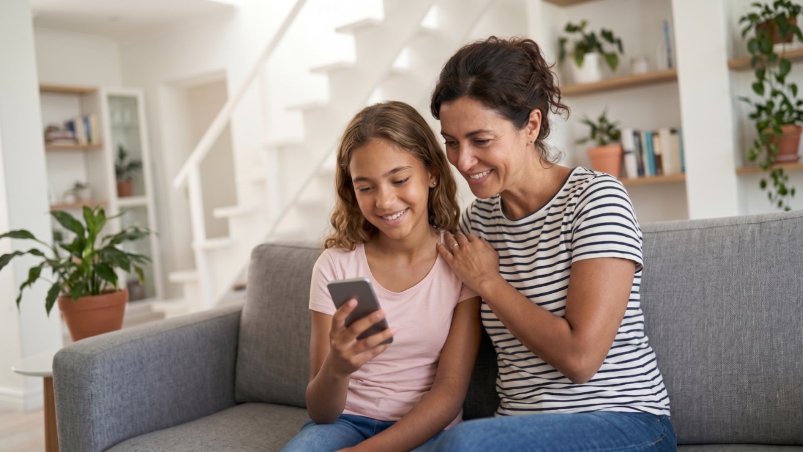 La pubertad y la menstruación. Toallas femeninas para niñas