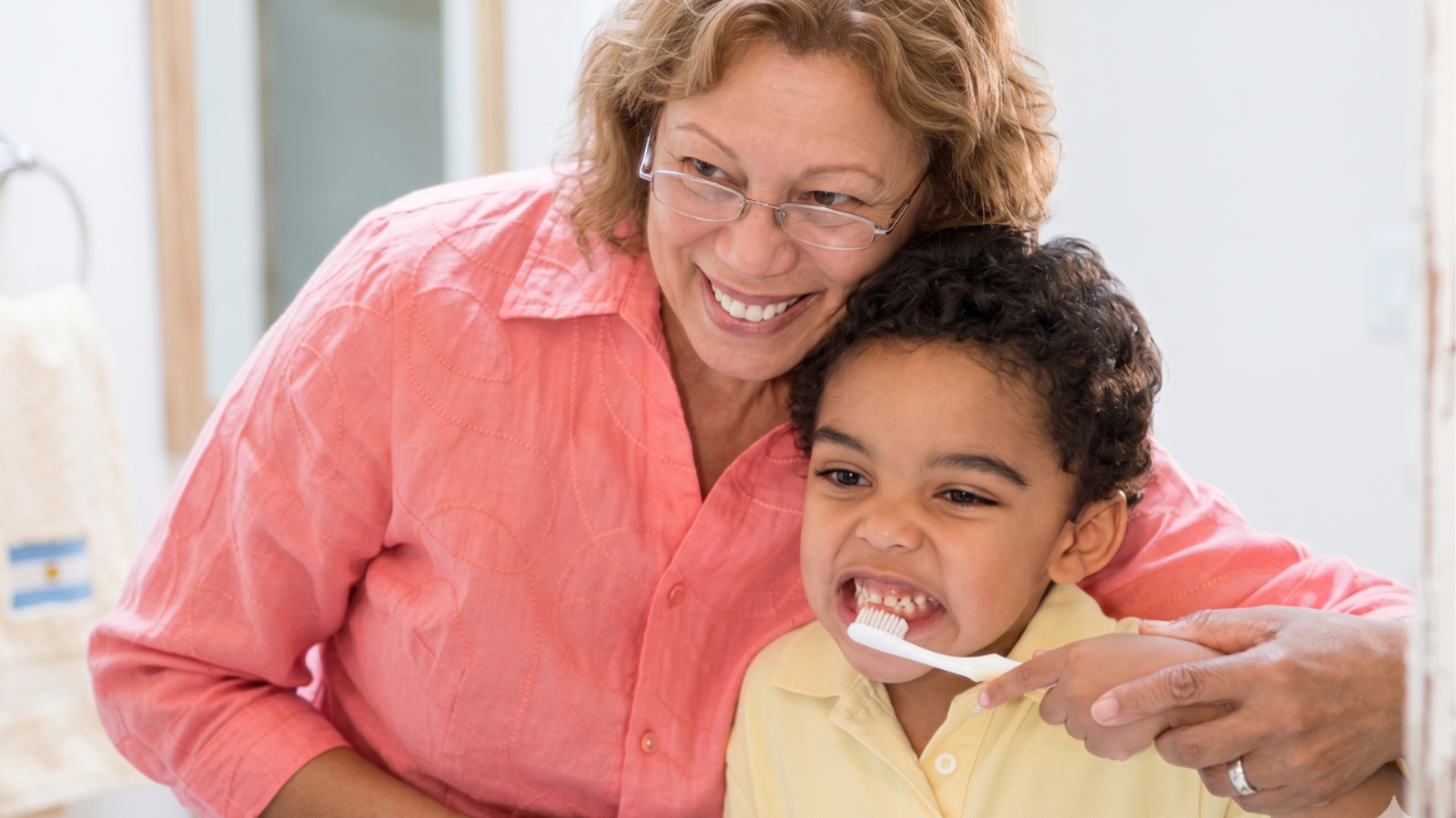 Sensibilidad dental: Protege tus dientes sensibles con la pasta dental correcta