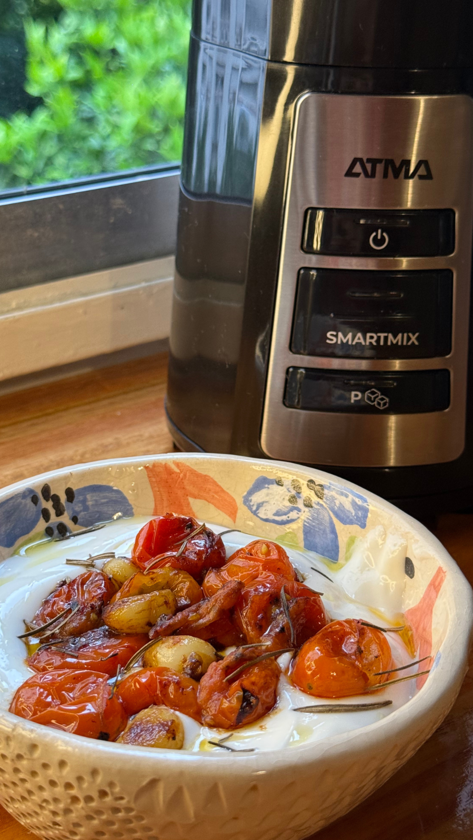 Lactonesa con Tomates y Ajos Asados con Licuadora Smartmix Atma