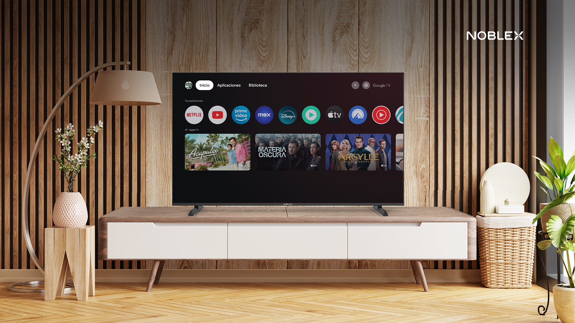 Smart TV X7 Series - 75" Lifestyle
