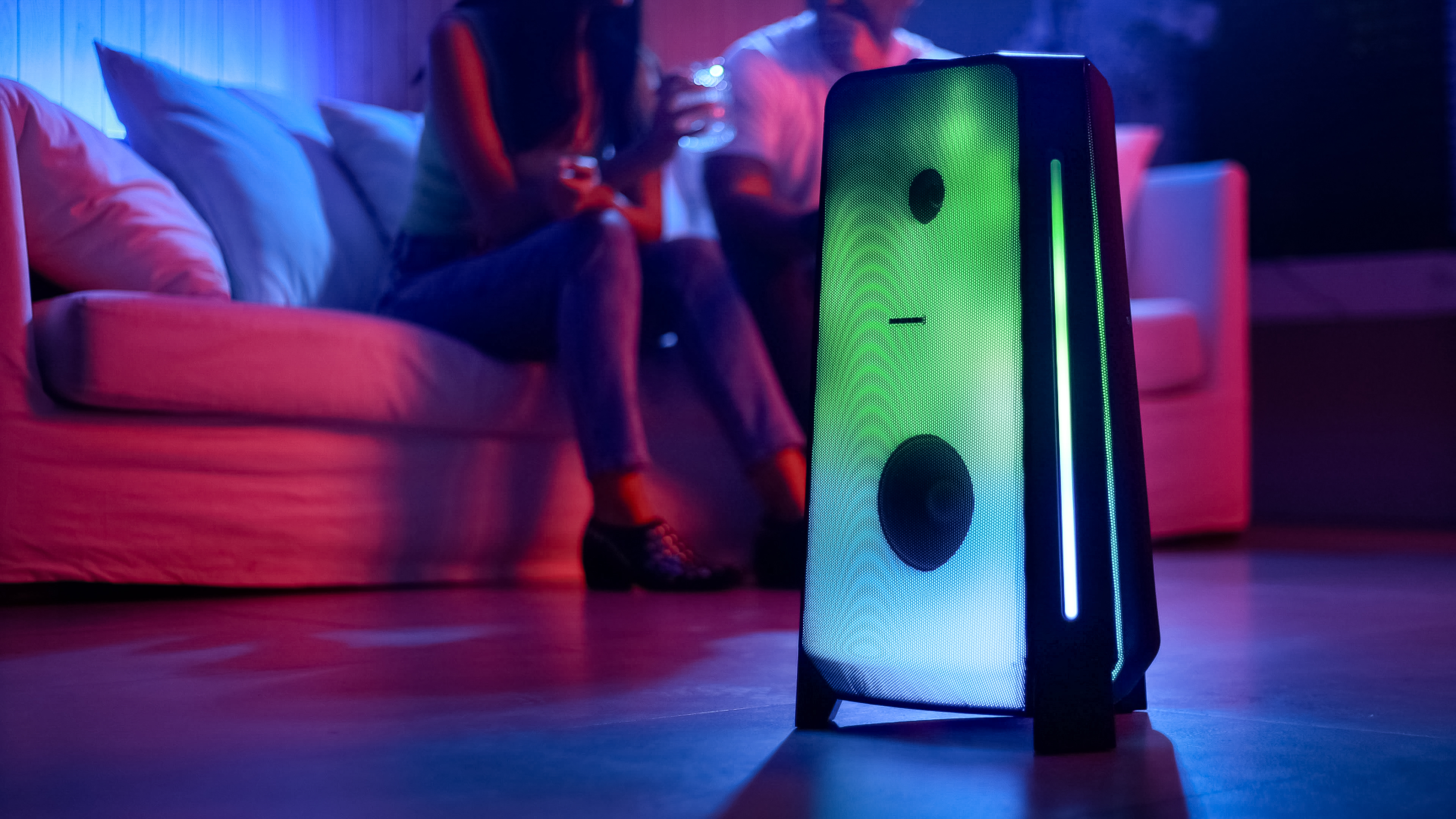 Torre de sonido Full Led MNT2X Lifestyle